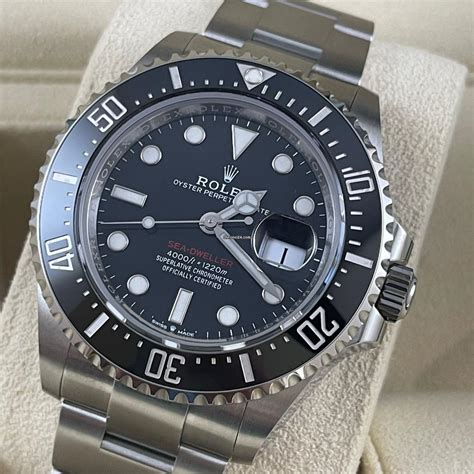 rolex sea-dweller 126600 avis|Rolex 126600 production suspended.